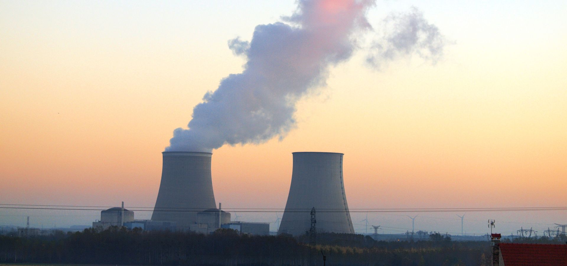 En raison de la crise énergétique, les réacteurs nucléaires en France reprennent le travail
